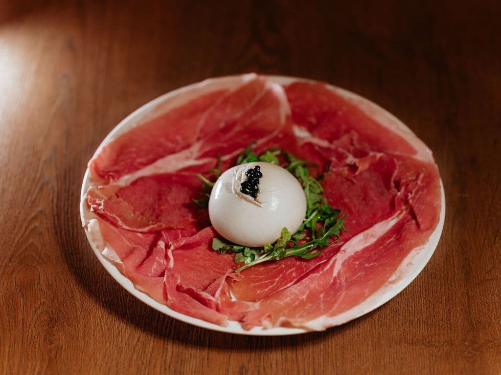 Prosciutto & Burrata
