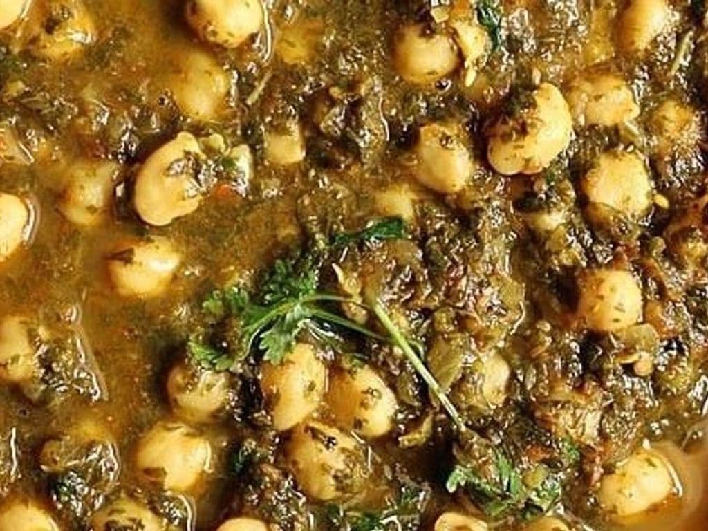 Saag Channa