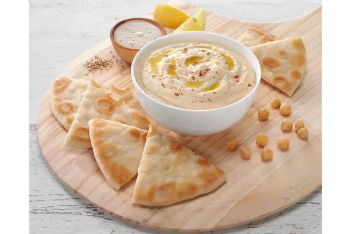 Hummus Bowl with Pita