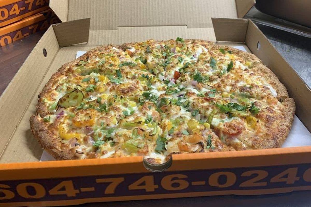 25. Chicken Ranch Club Pizza