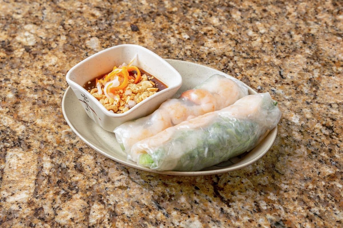 29. Goi Cuon (2 pcs)