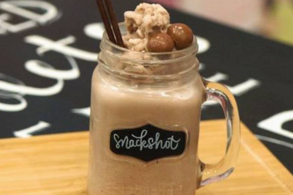 Z10. Malteser Smoothie 麥提莎奶昔
