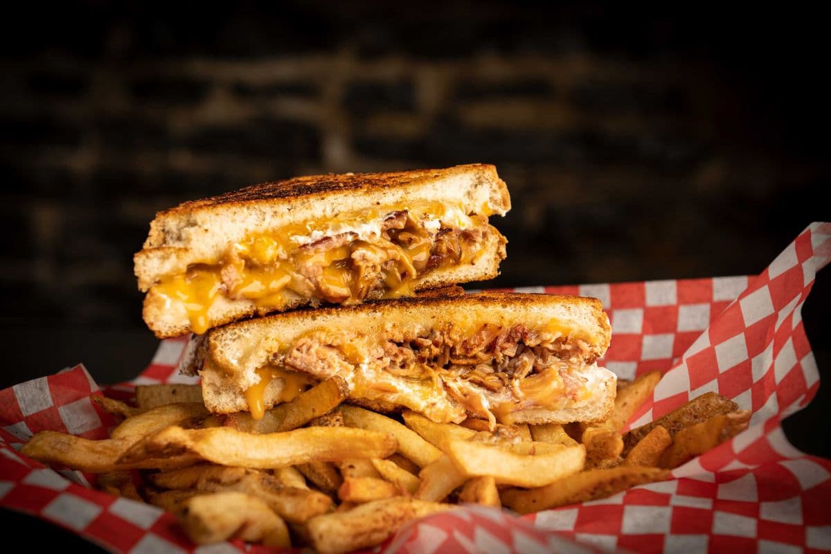 Grilled Cheese Taverne
