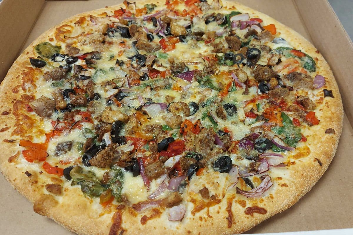 Large Brie Pizza