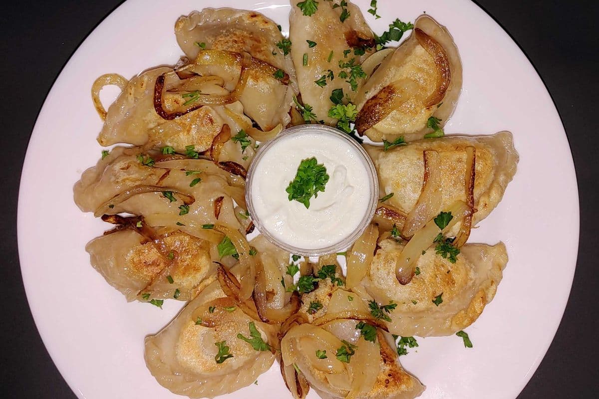 Ukranian Pierogies with Mushrooms / Pierogies avec champignon (varrenniki)