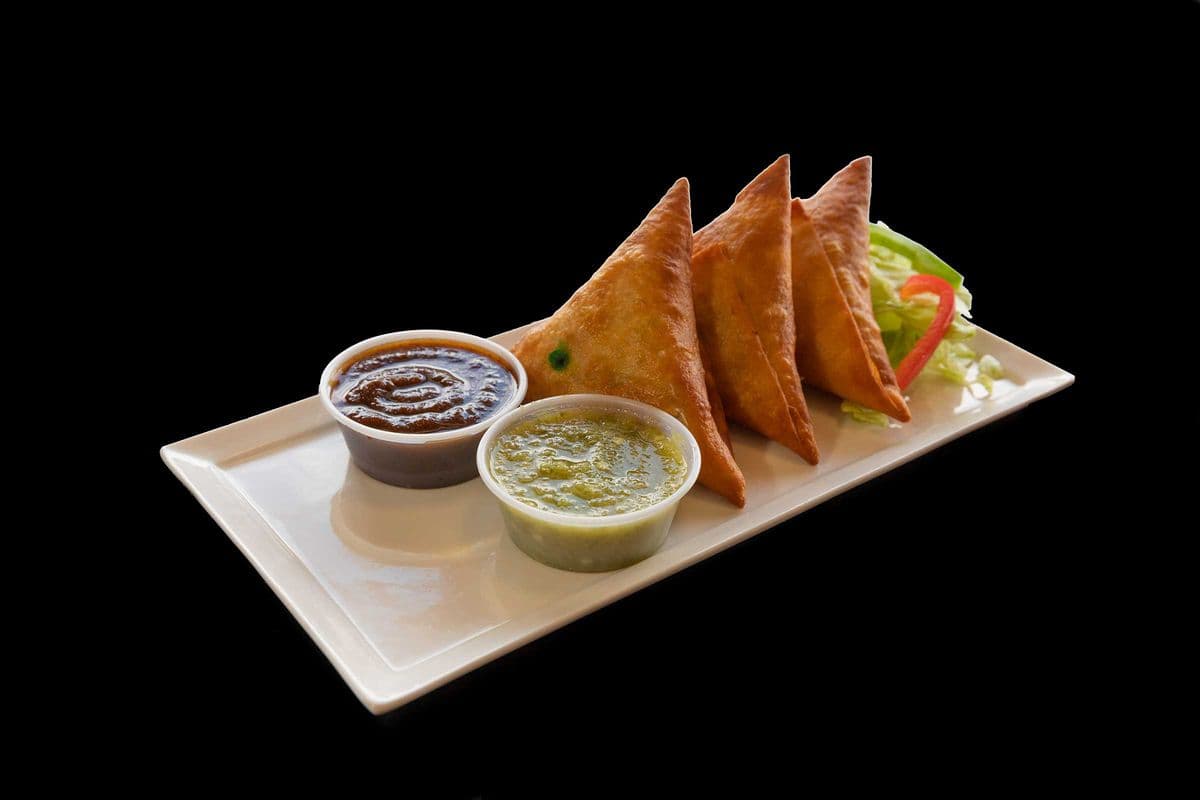 Veggie Samosa's (3 pcs)
