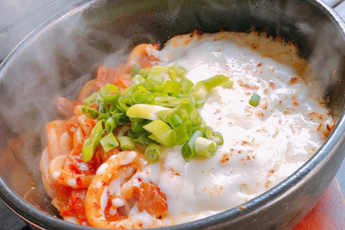 Kimchi Cheese Udon 김치 치즈우동