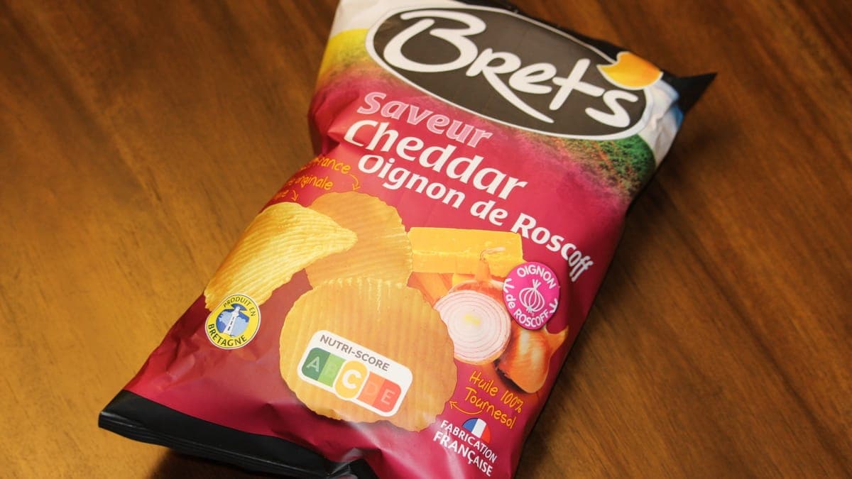 Cheddar France Bret's Potato Chips (125 g)