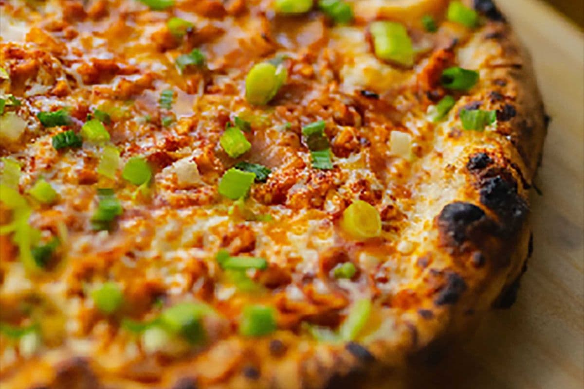 9" The Buff Pizza (6 slices)