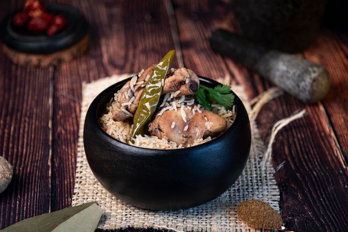 Chicken Yakhni Pulao (500 grams)