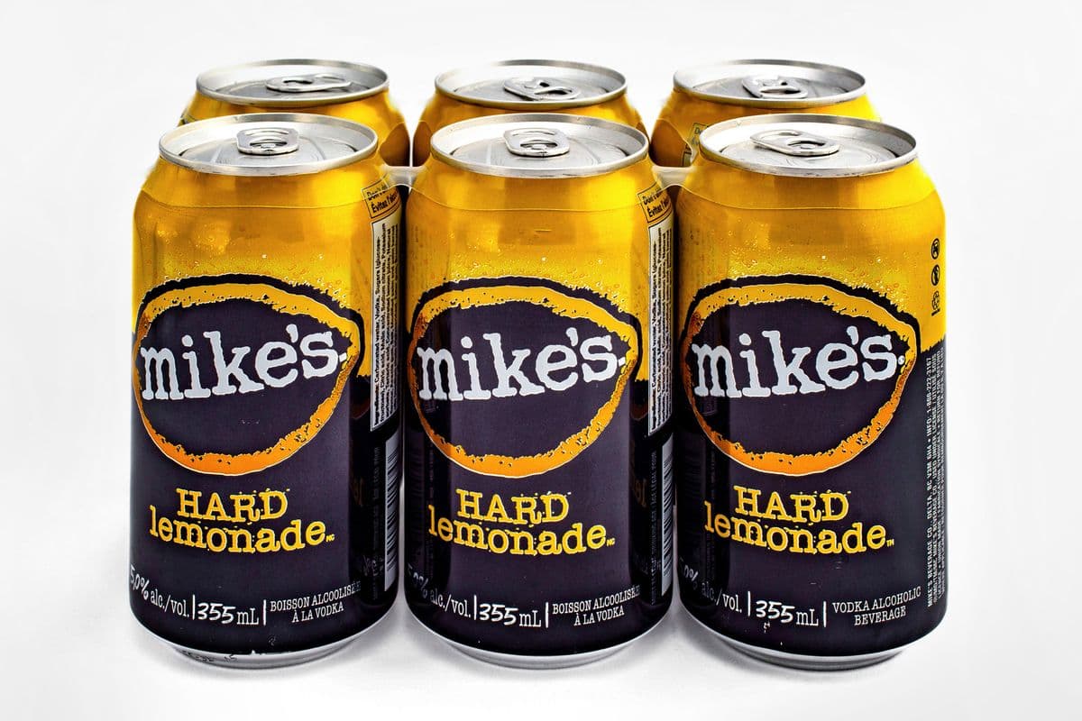 Mike's Hard Lemonade (6 Pack) (1 x 2130ML)