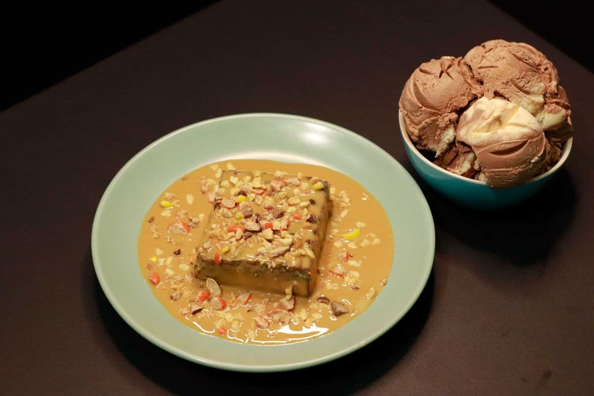 Peanut Butter Pizzazz Extravaganza – Brownie Delight