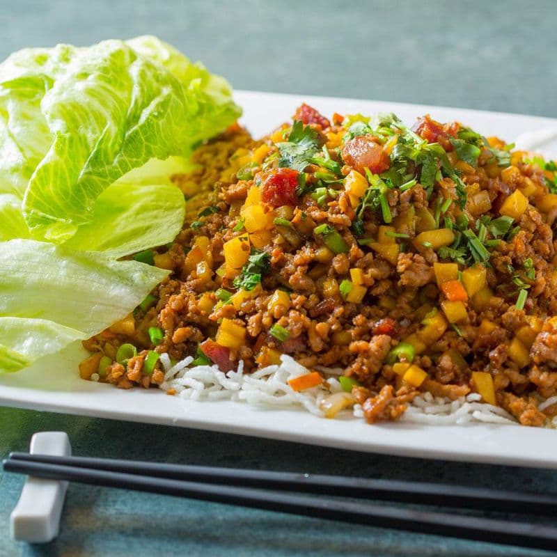 Traditional Lettuce Wrap with Pork 乾隆生菜包