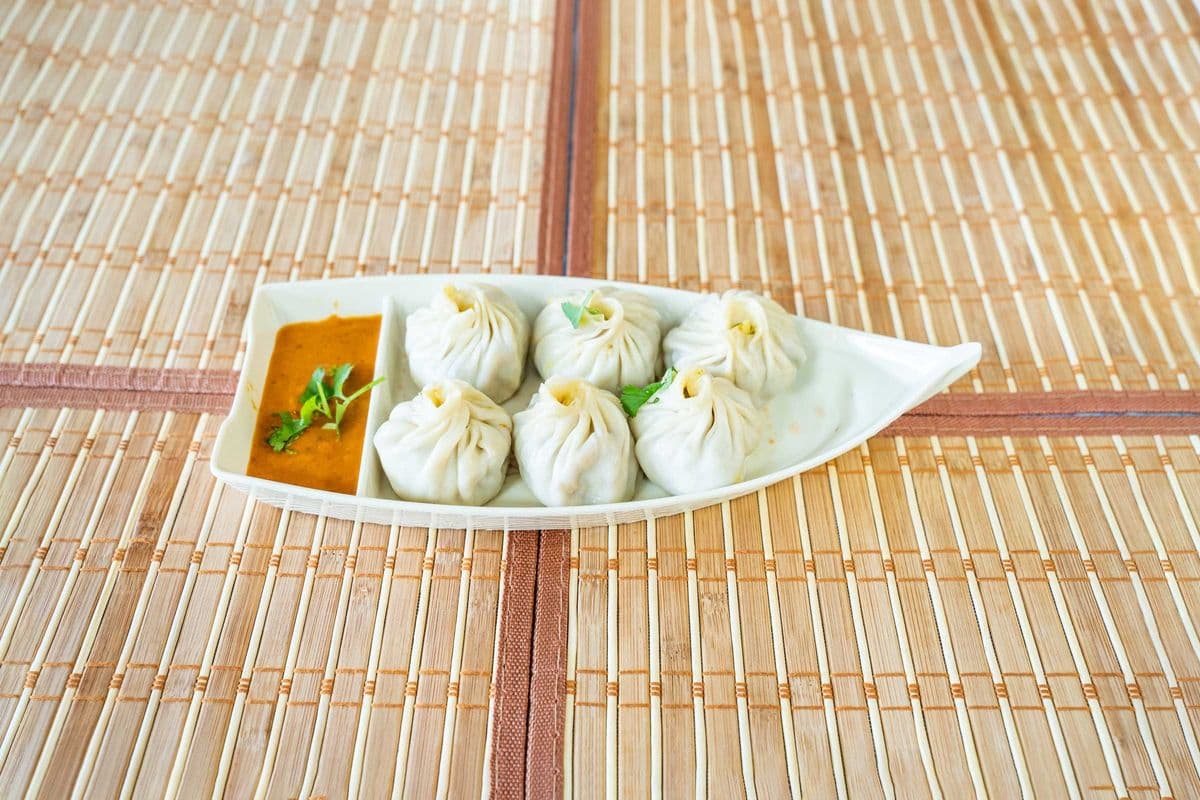 Jhol MOMO