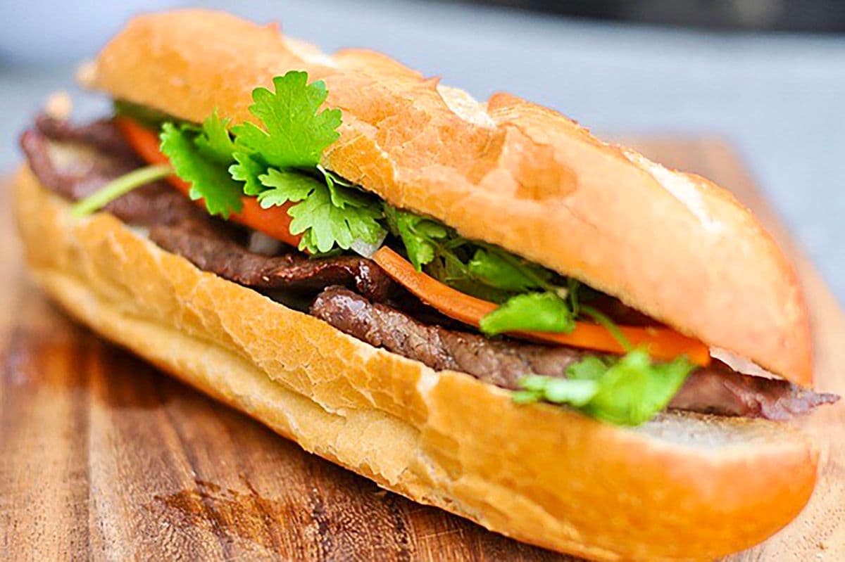 Steak Banh Mi
