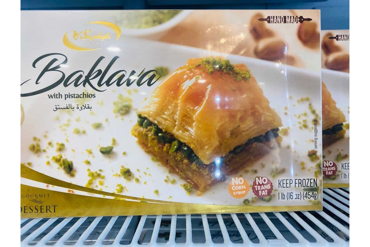 Frozen Baklava with Pistachios (1 lb)