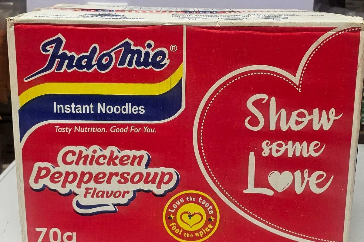 Indomie Instant Noodles, Chicken Pepper Soup (70 g)