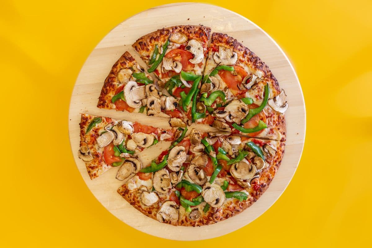 Extra Large Vegetarian Pizza