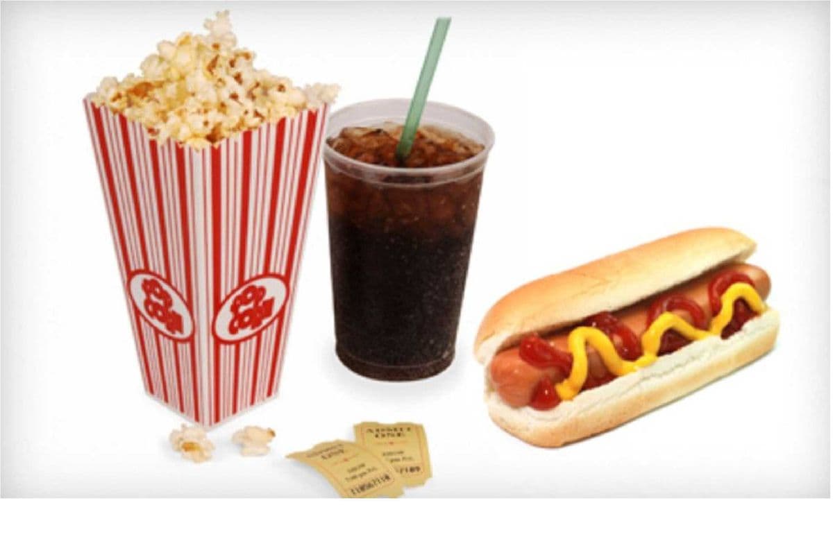 Hot Dog Combo (950 Cal)