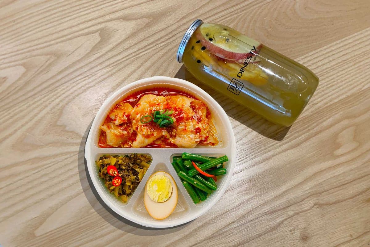 Spicy Basa Fillet Bento Box 豆瓣魚片便當