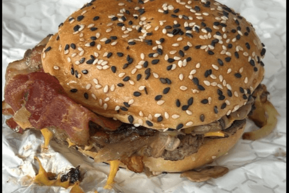 Single Bacon Cheeseburger