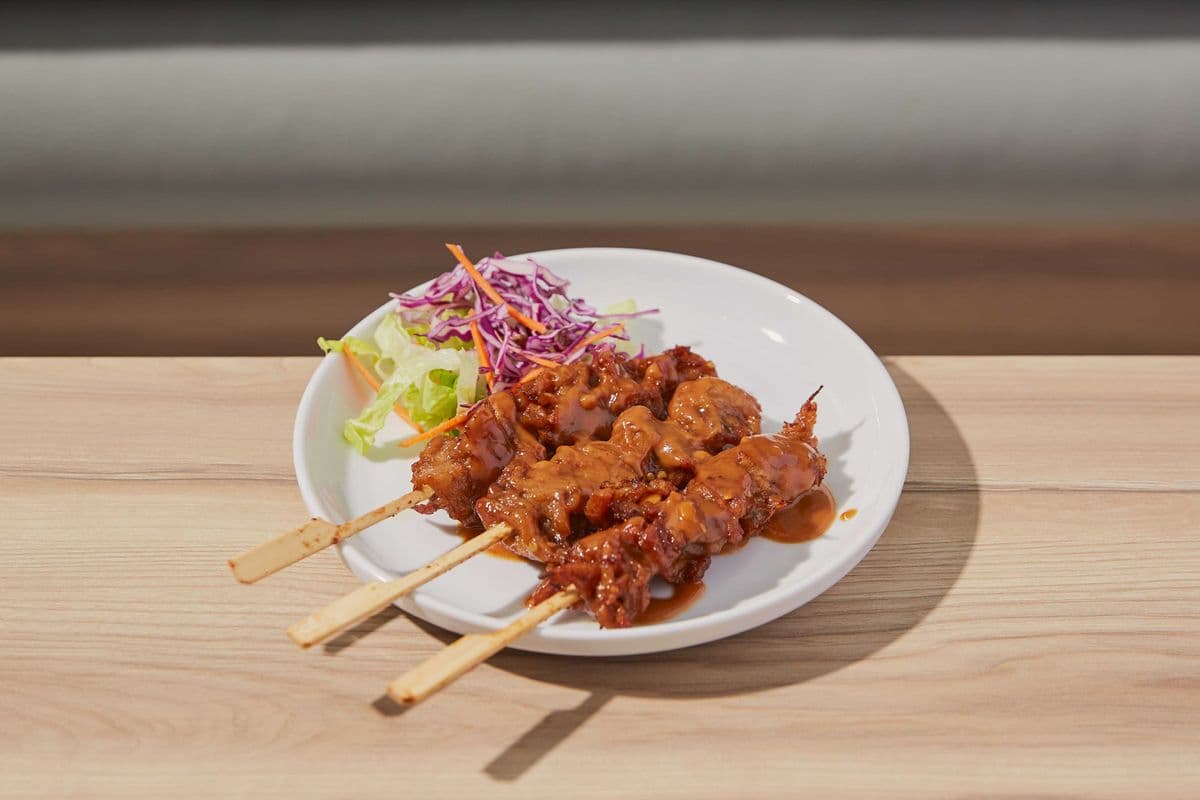 Satay with Peanut Sauce (3)