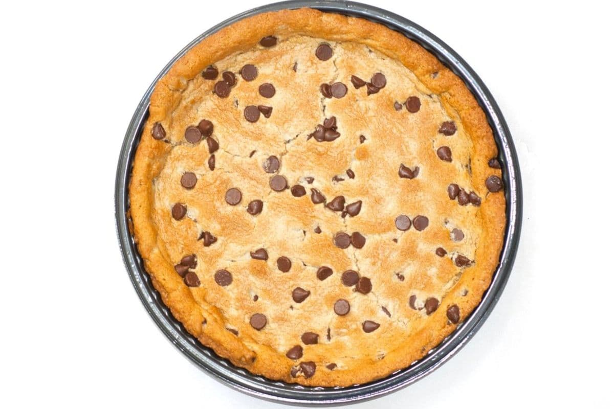 Build Your Own Cookie Cake