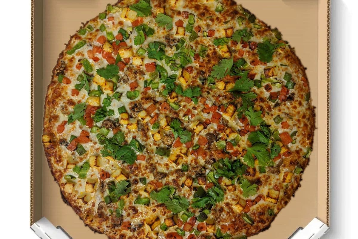 Medium Paneer Tikka Pizza