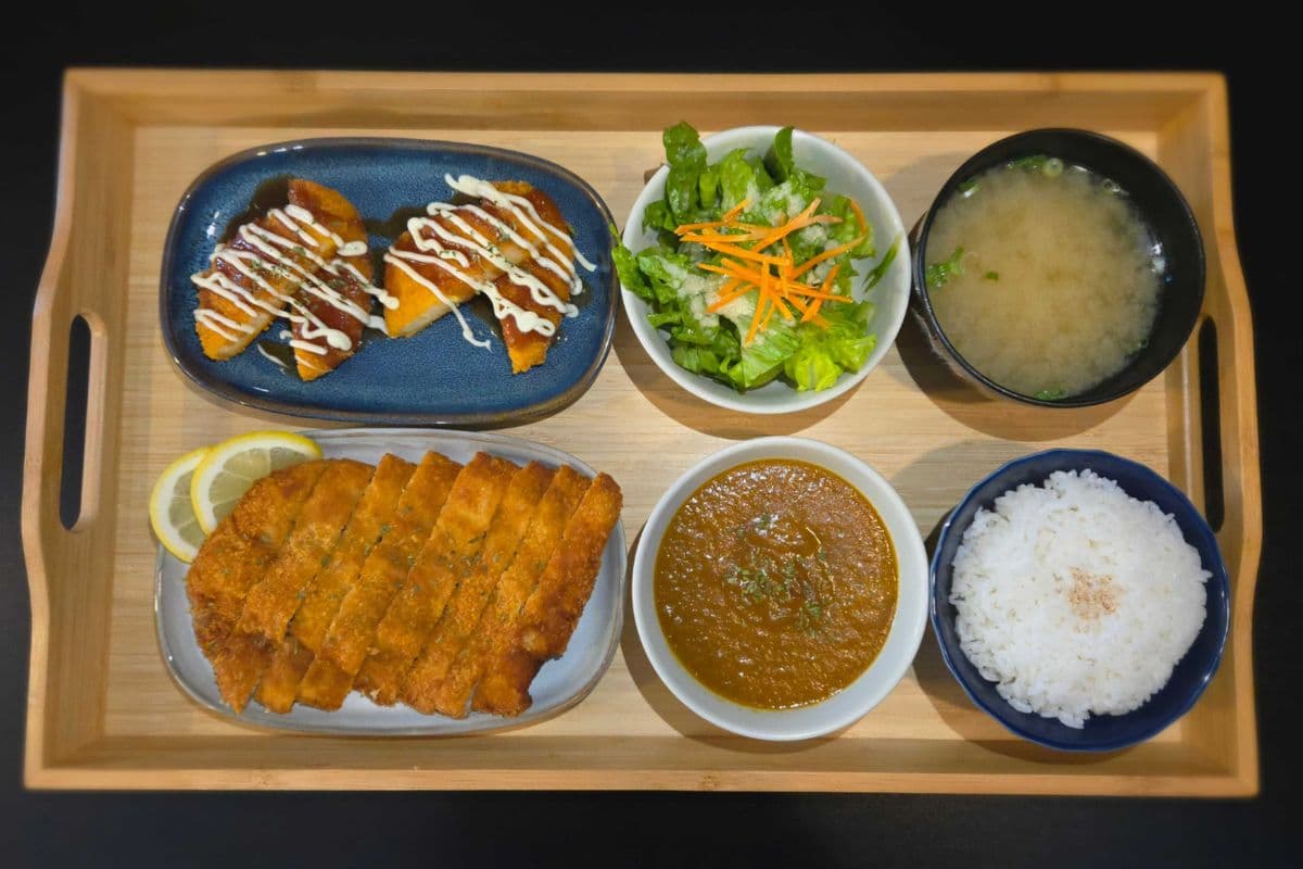 TonKatsu Curry Tray