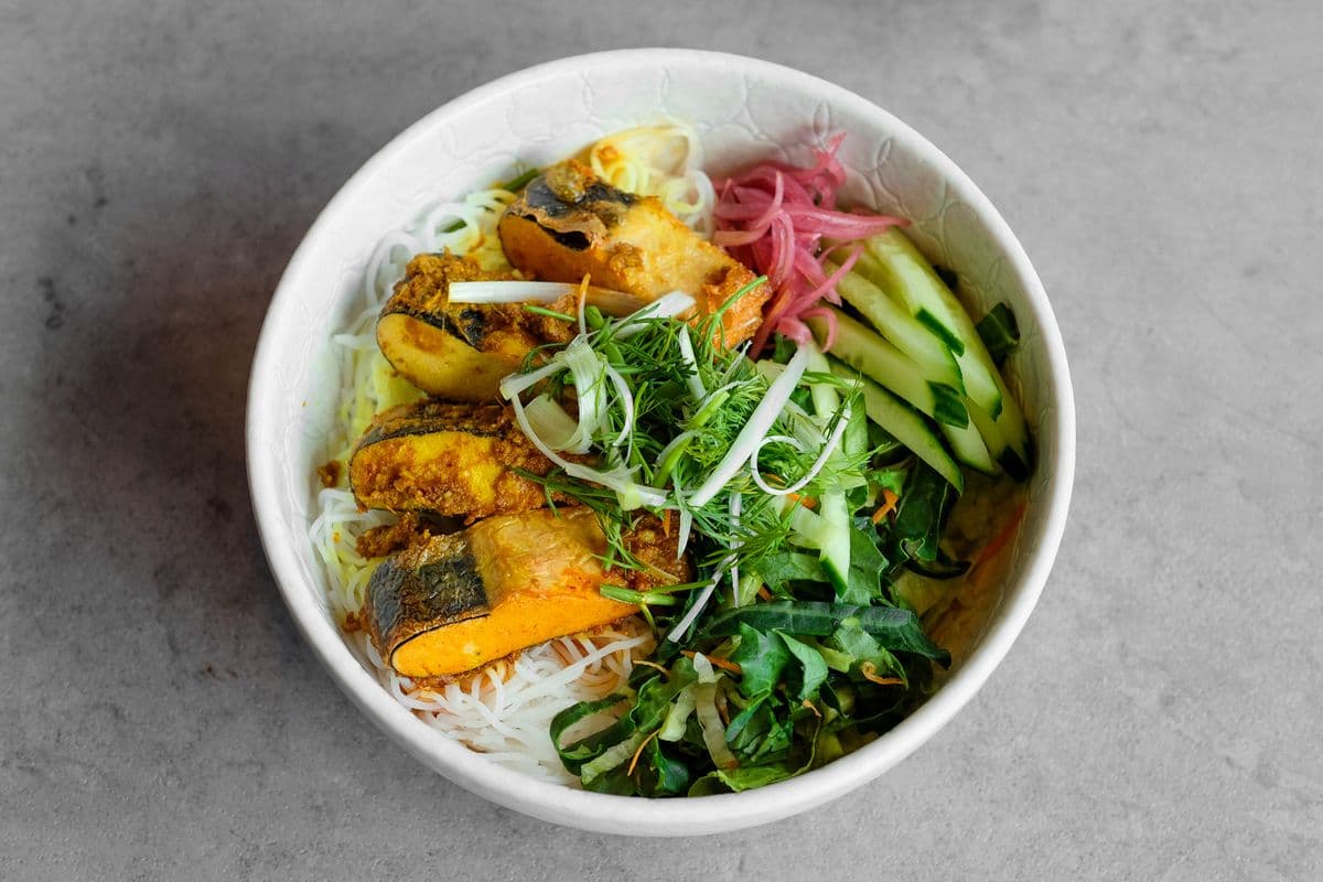 Cha Ca La Vong (Turmeric Fish)