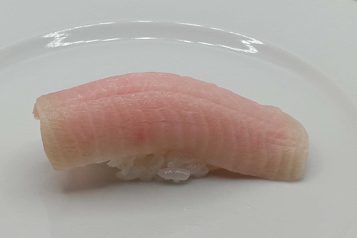 Yellowtail (Hamachi)
