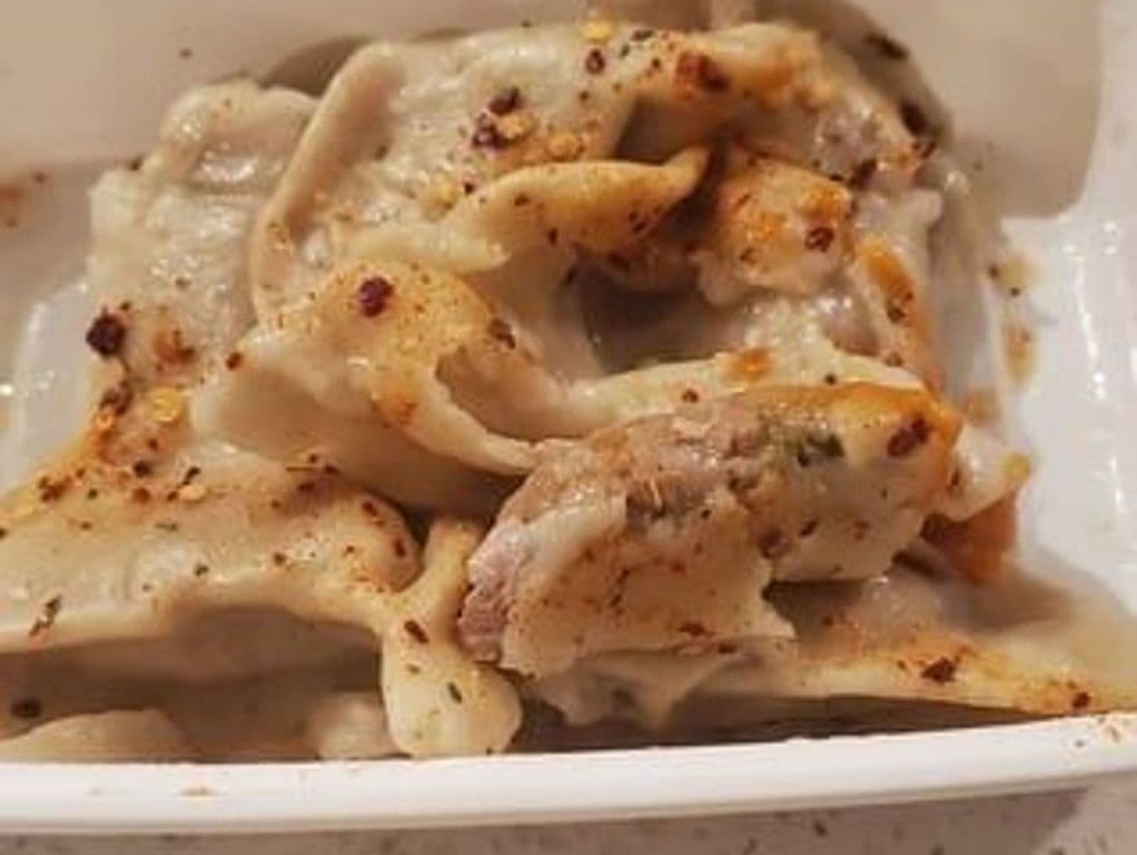 STEAMED MOMOS