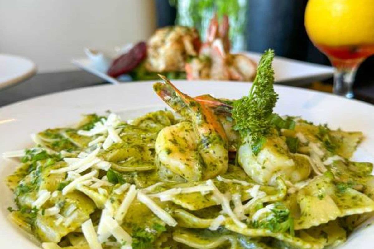 Farfalle Pesto