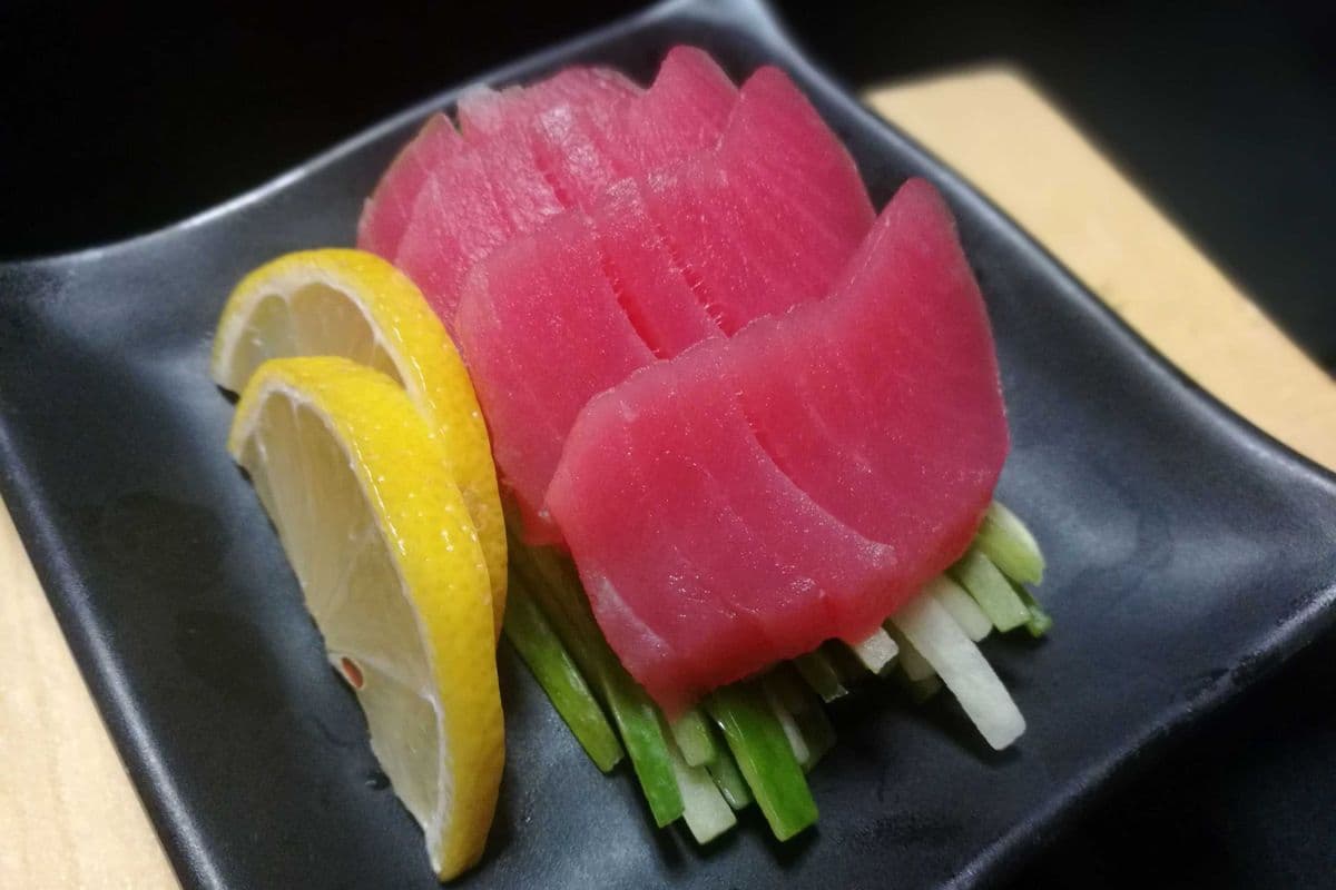 Tuna Sashimi (2pc)