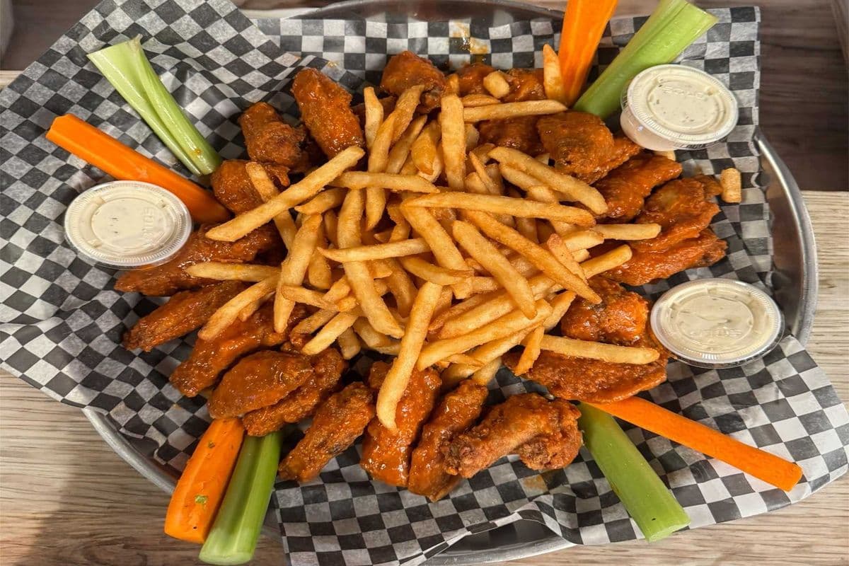 Large Wings Platter