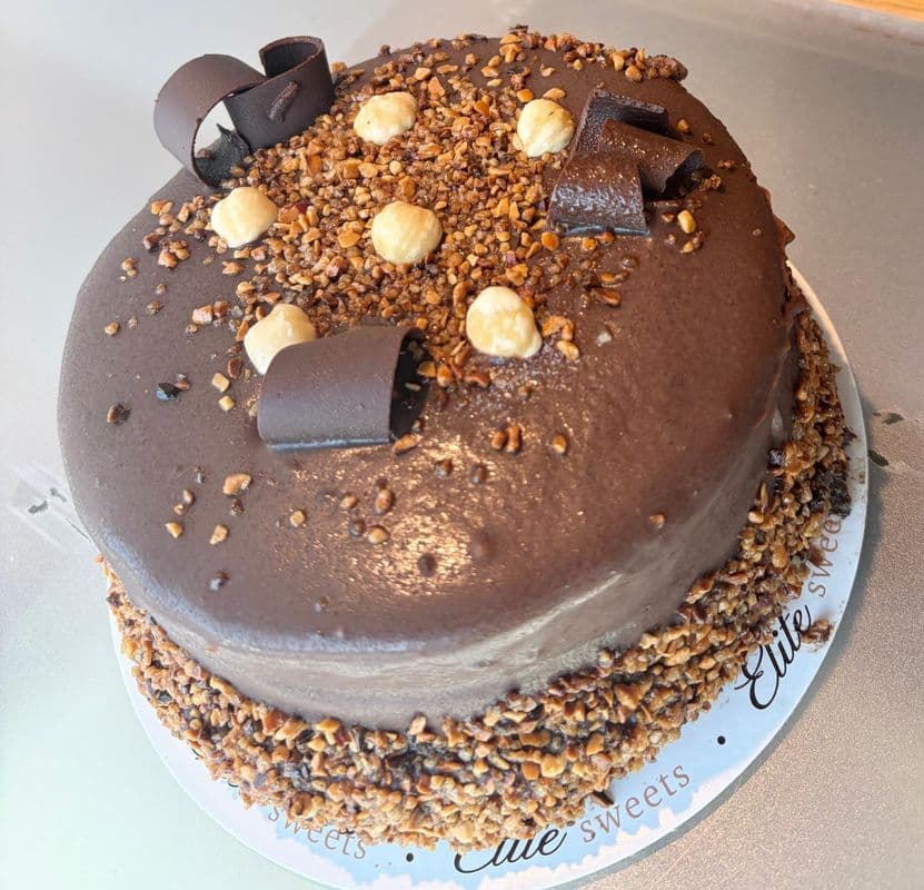 Bacio Cake - 7" whole cake