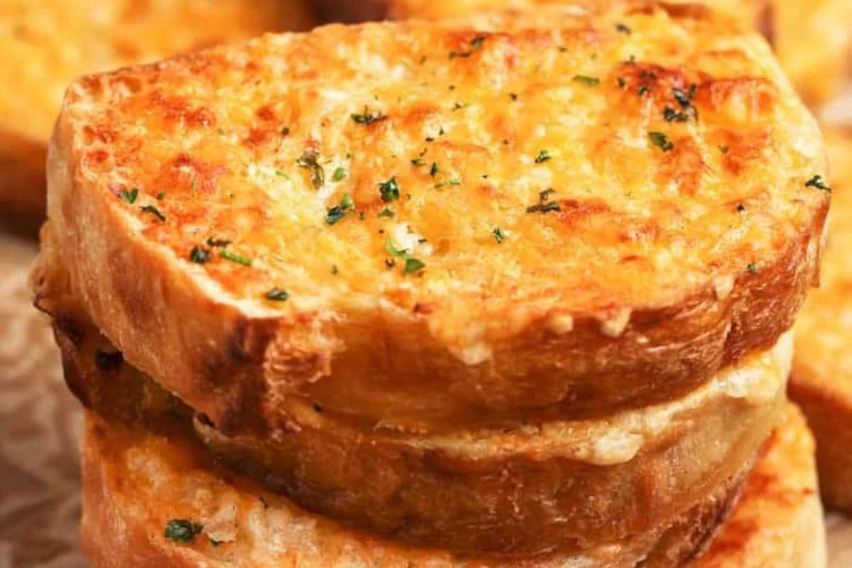 Cheese Toast with Fries