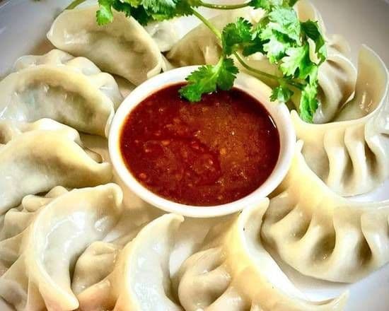 Veg. Momos Steamed (7 PCS)