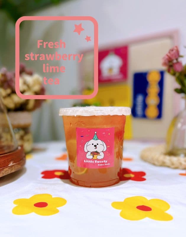 Fresh Strawberry Lime Tea (500 ml)