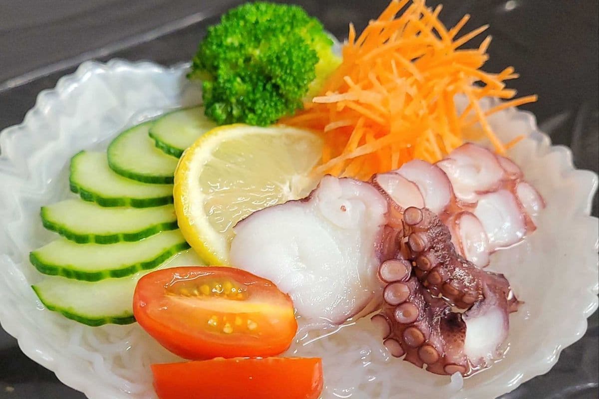 Tako Sunomono Salad