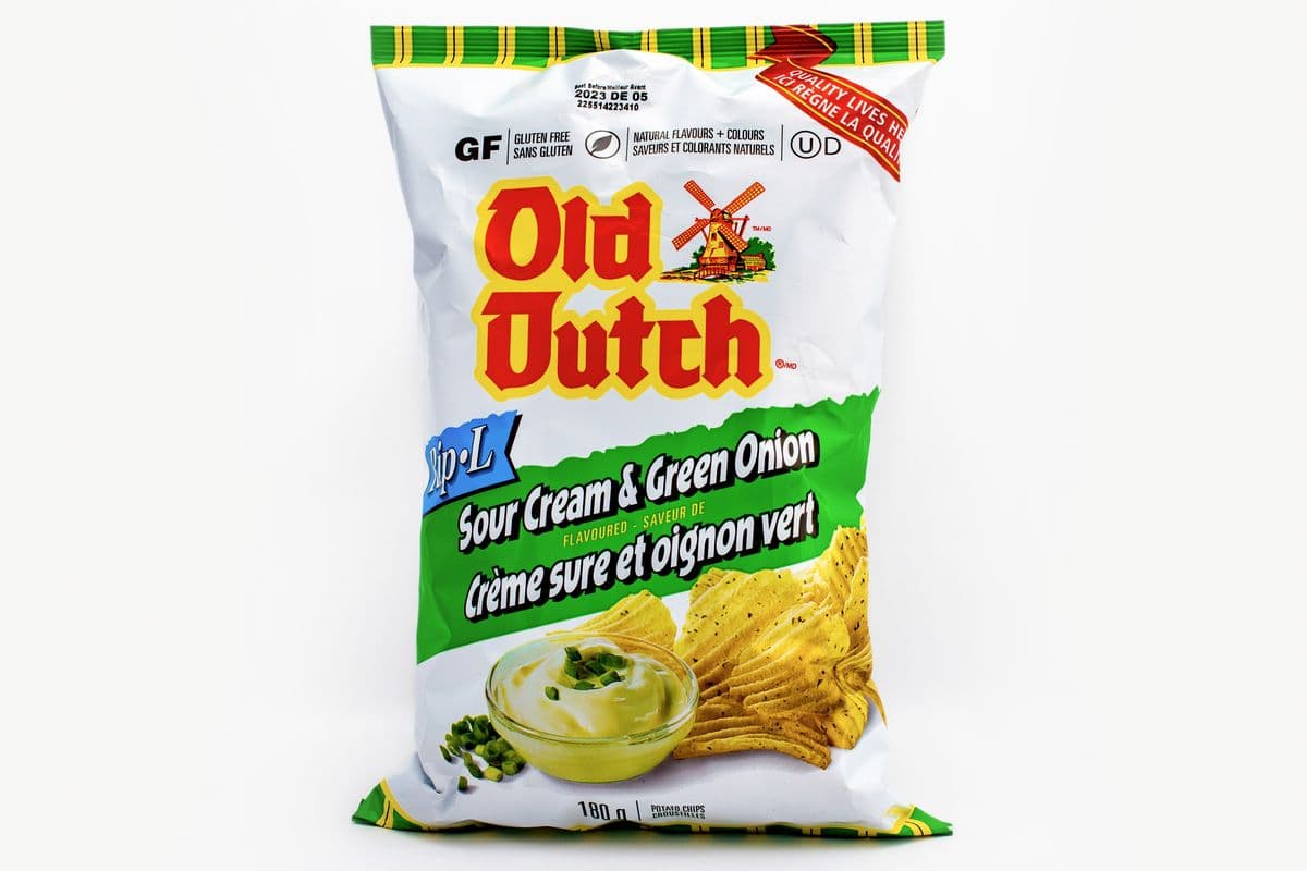 Old Dutch Sour Cream & Green Onion (180g)
