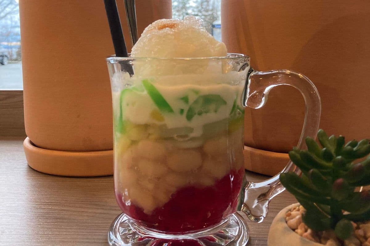 84. RAINBOW PUDDING DESSERT