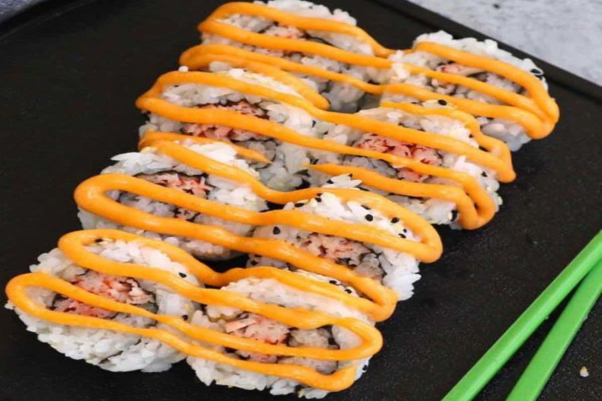 220. Spicy Crab Roll