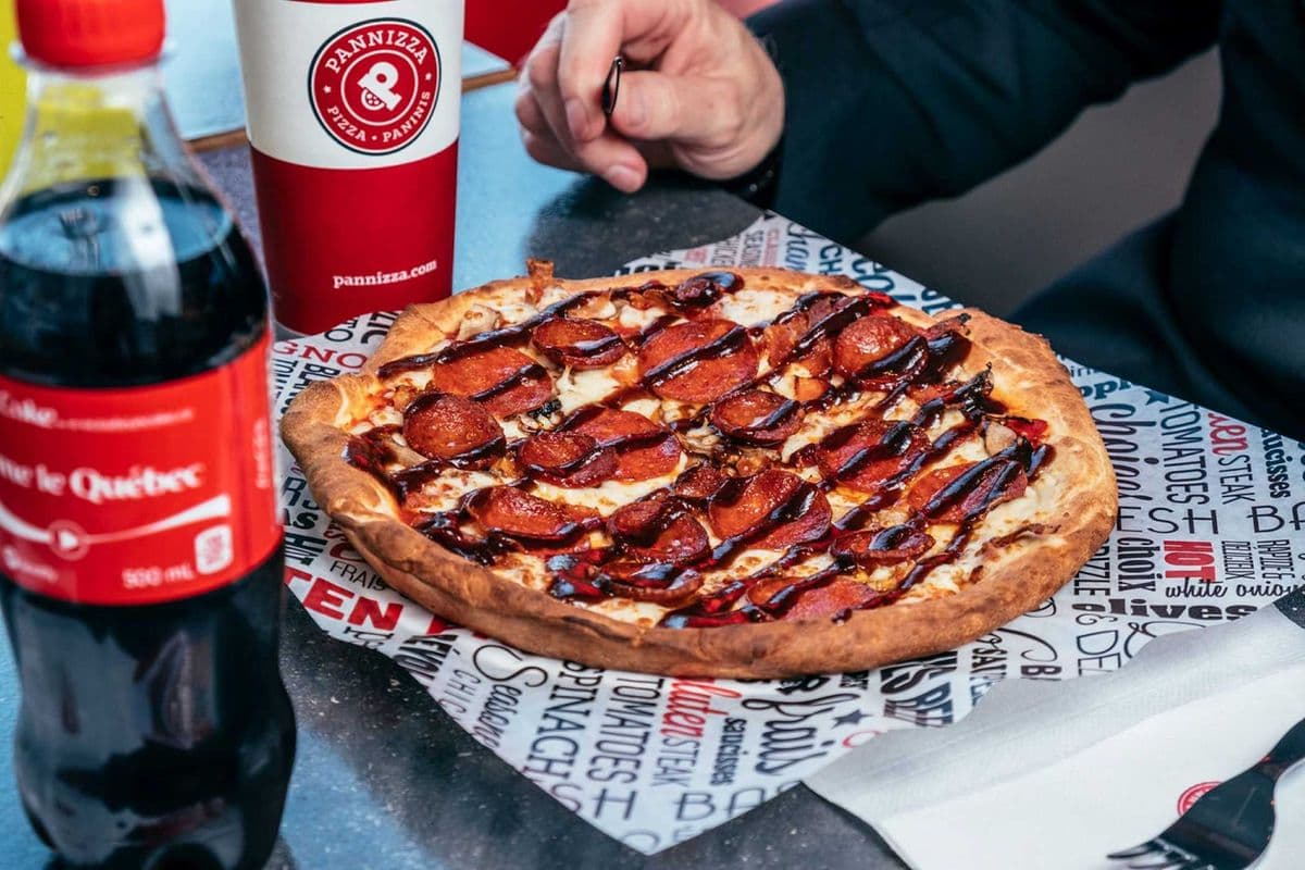 1. Pizza 14" au barbecue