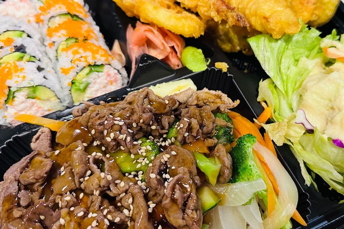 N1. Bento Box Combo 1