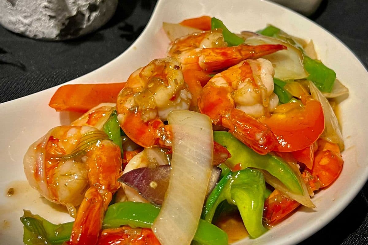 SE8. Spicy Lemongrass Shrimp
