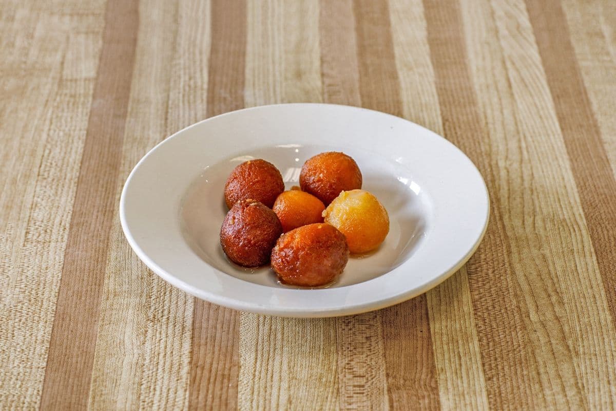 Gulab Jamun (2 pcs)