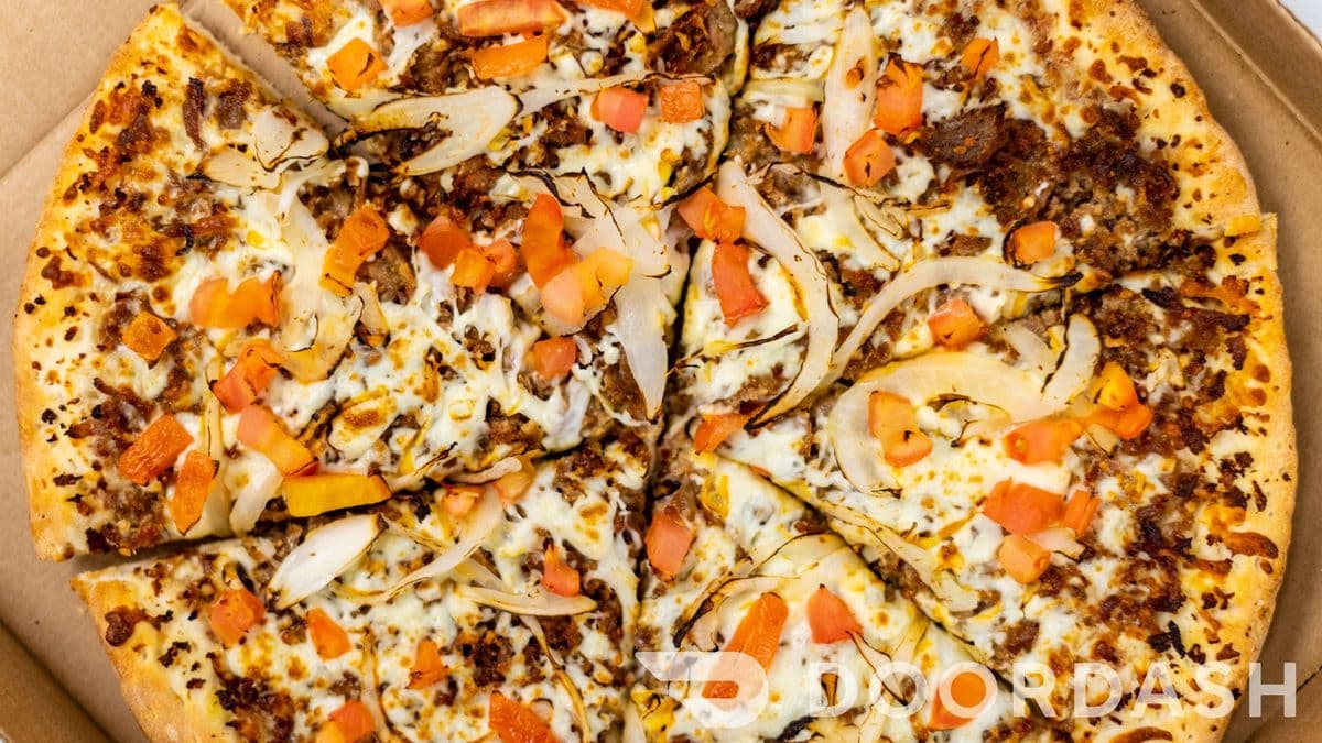 12" Medium Ultimate Donair Pizza
