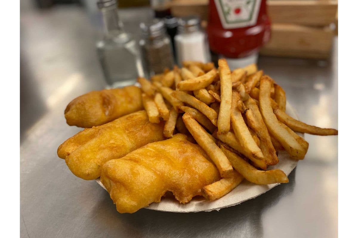 Fish and Chips (3 pcs)