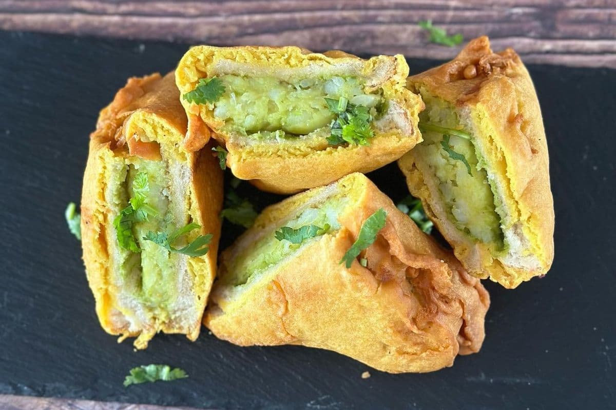 Bread Pakora (1 pc)